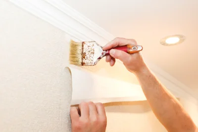 Pose de papier peint à Thimory — revêtements muraux et toiles de verre